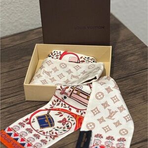 Louis Vuitton Multicolor Silk Limited Edition Trunk Pattern Bandeaux Scarf